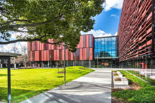 AUT University