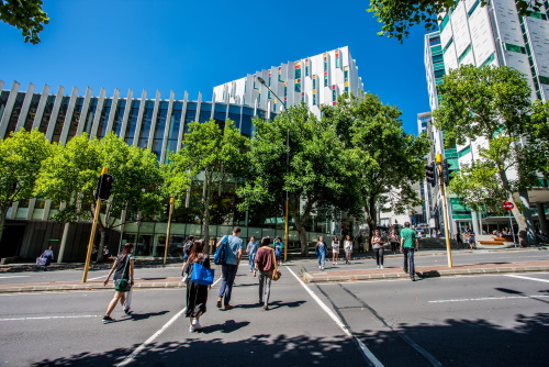 AUT University